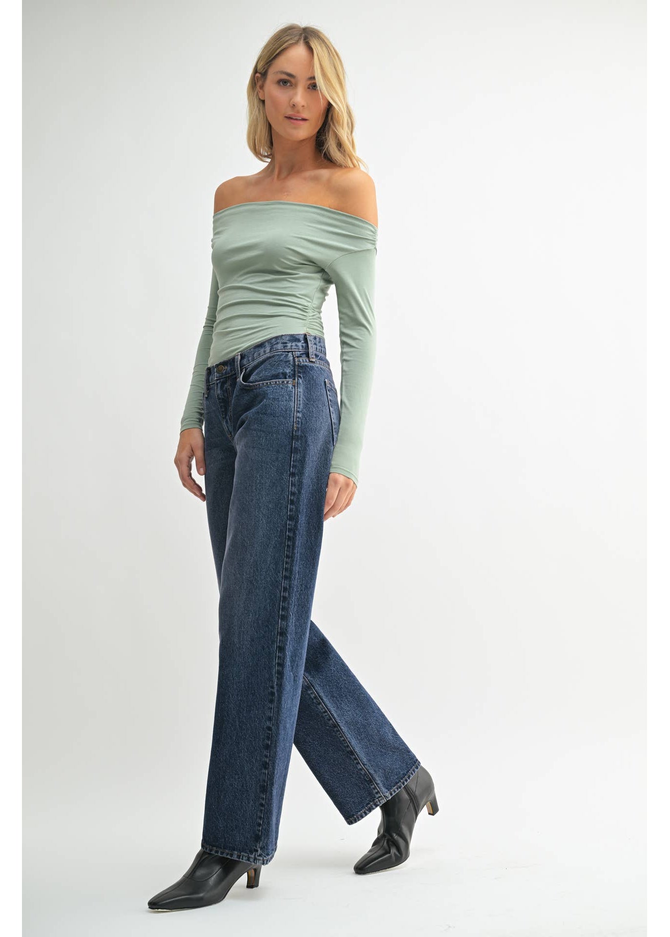 Vintage Dark Wash Low Rise Jean