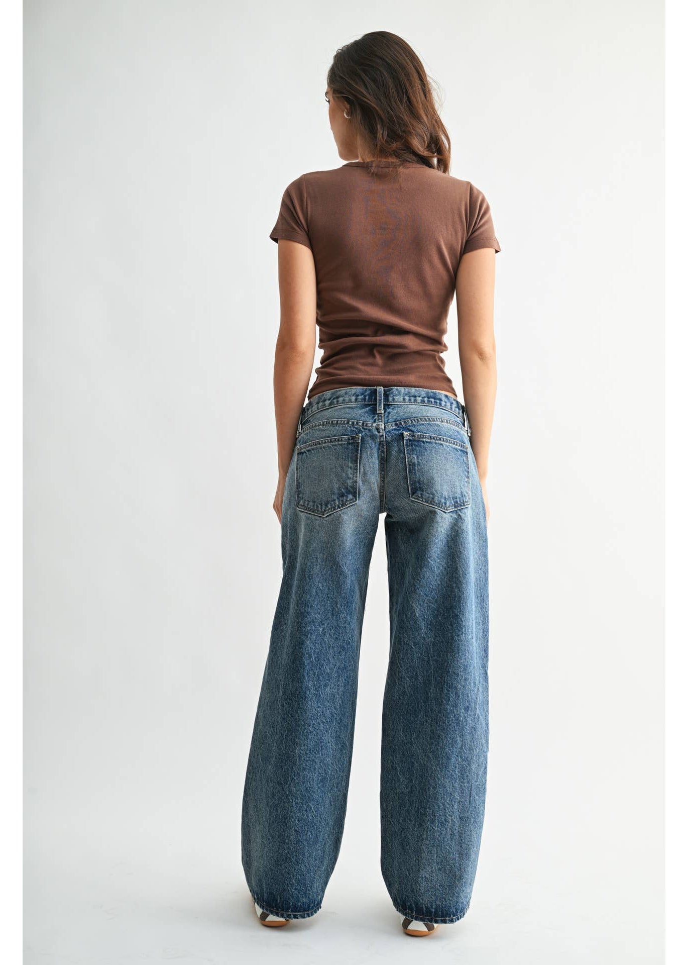 Low Rise Relaxed Straight - Medium Denim