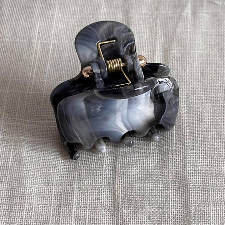 Black Marble Mini Hair Claw