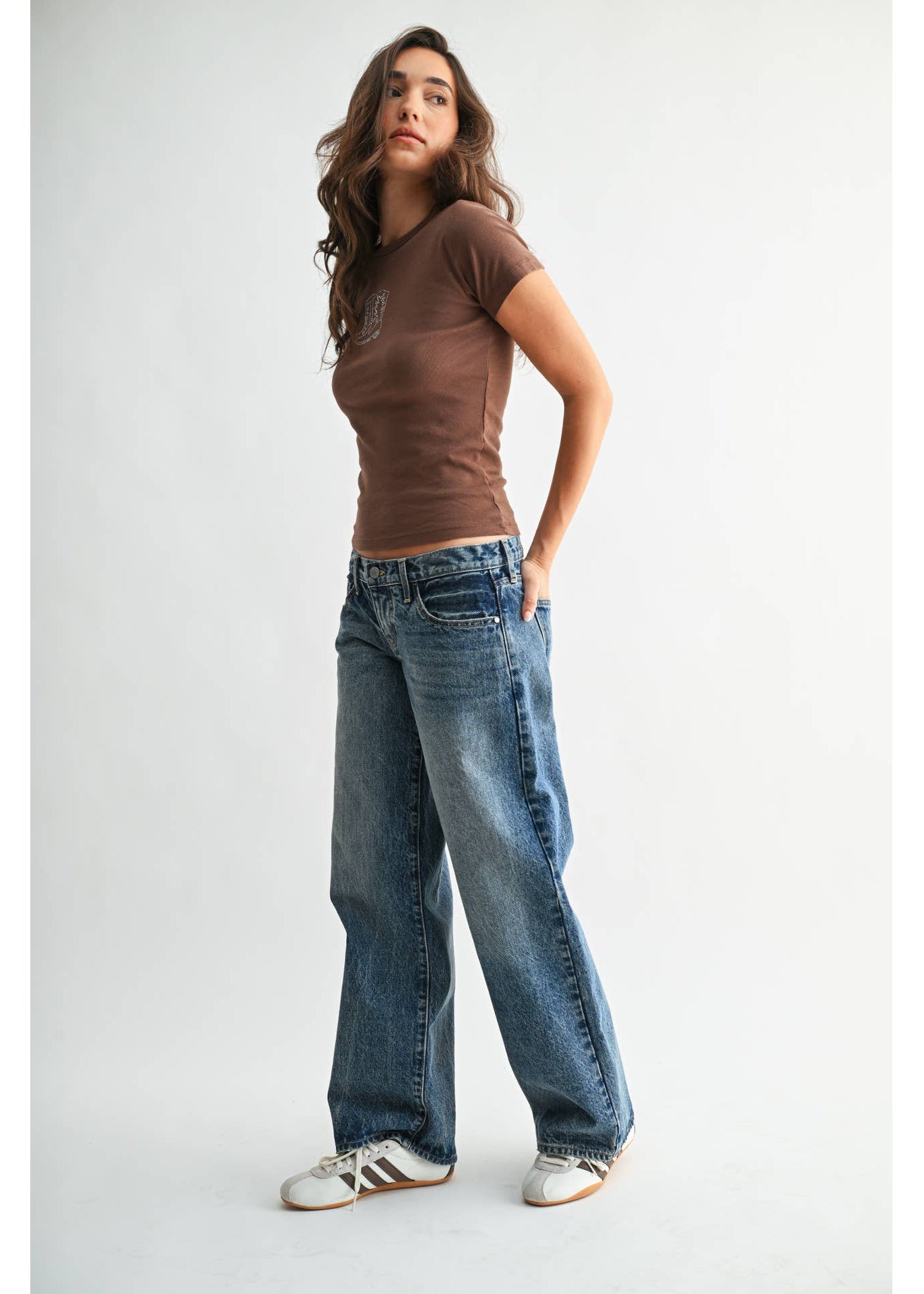 Low Rise Relaxed Straight - Medium Denim