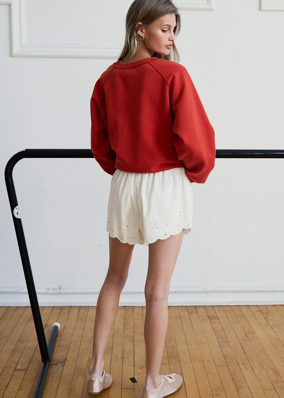 Scallop White Shorts